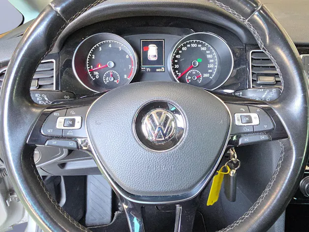VW Golf VII Sportsvan 1.4 TSI 125 Highline DSG