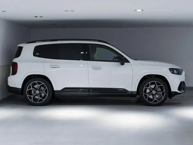 MERCEDES-BENZ GLB 220 4MATIC