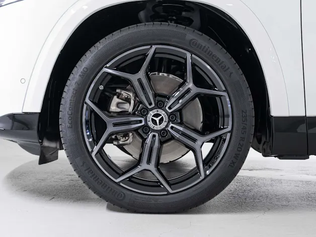 MERCEDES-BENZ GLB 220 4MATIC