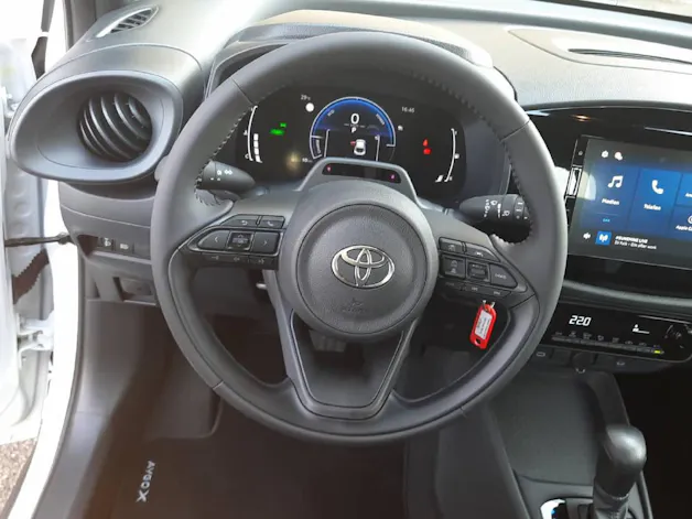 Toyota Aygo X 1.5 VVT-i HSD Comfort