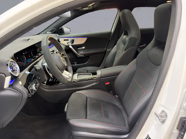 MERCEDES-BENZ A 35 AMG 4matic