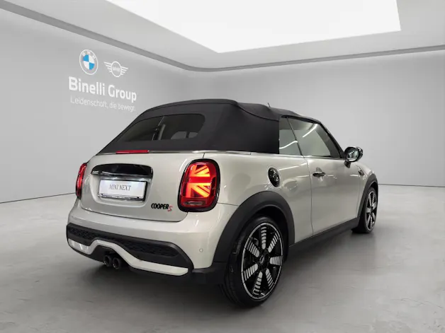 MINI Cabrio F57 2.0i Cooper S SDKG