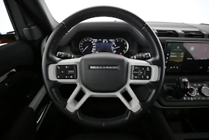 image du véhicule LAND ROVER Defender 90 2.0 Si4 SE