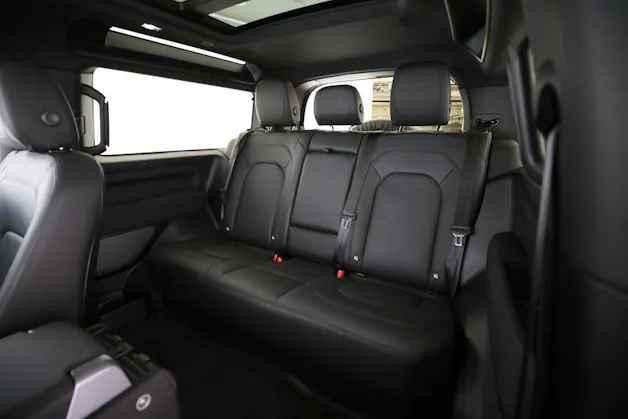 Land Rover Defender 90 2.0 Si4 SE