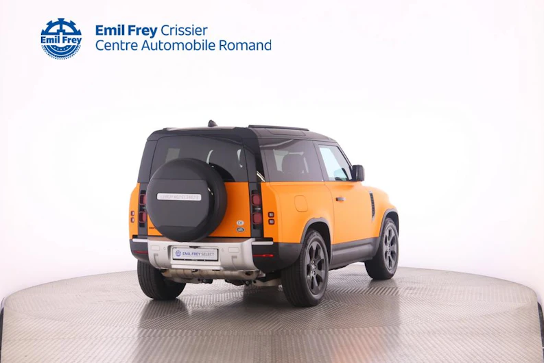 image du véhicule LAND ROVER DEFENDER