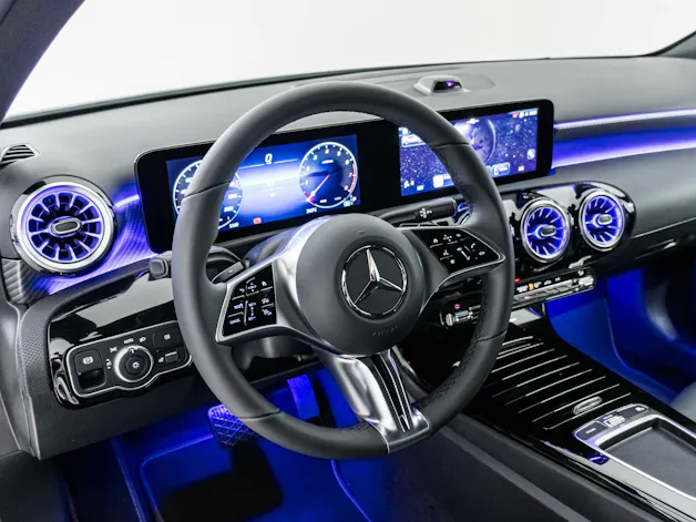 MERCEDES-BENZ A 200 Night Star