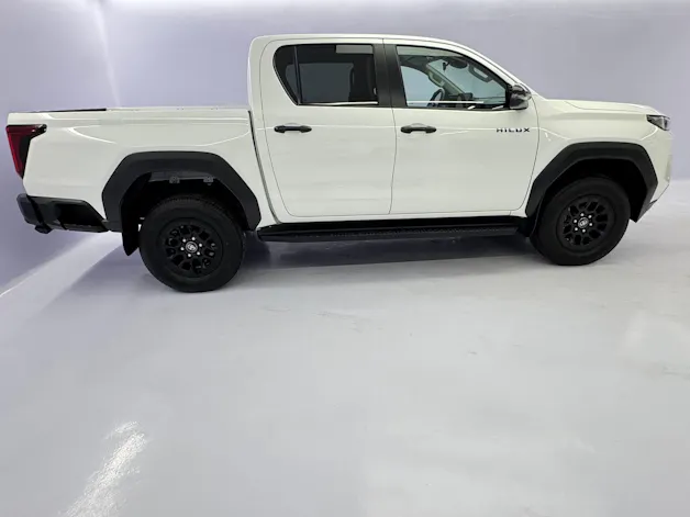 Toyota Hilux Double Cab.-Pick-up 2.8 D-4D MHEV 204 Advanced 4x4