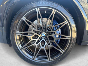 https://vehicle.imgix.net/4437176/559c6366-e3dc-4e0f-948c-41243e8cc724.jpg