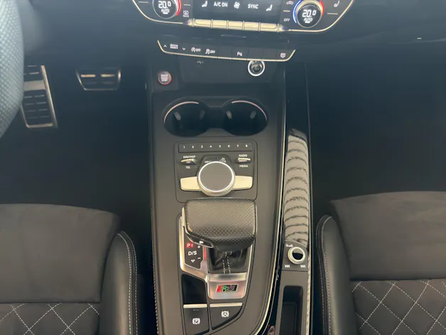AUDI RS4 Avant 2.9 V6 TFSI quattro T-Tronic