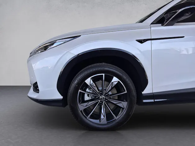MG HS 1.5 Hybrid Luxury