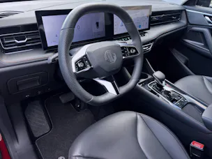 MG HS 1.5 PHEV Luxury