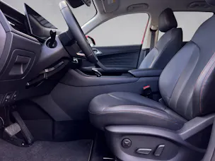 MG HS 1.5 PHEV Luxury