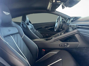 image du véhicule ASTON MARTIN DB12 Coupé 4.0 S V8 Bi-Turbo