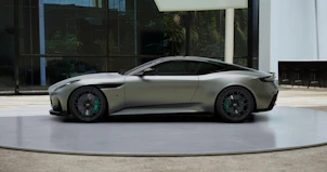 immagine del veicolo ASTON MARTIN DB12 Coupé 4.0 S V8 Bi-Turbo