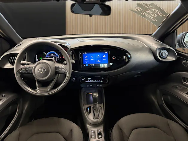Toyota Aygo X 1.5 VVT-i HSD Comfort