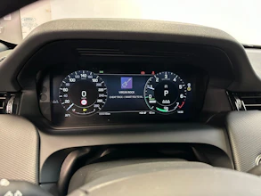 https://vehicle.imgix.net/4437205/d69dc904-0270-4560-84ce-a713c415b5c1.jpg