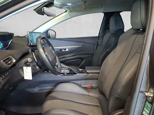 PEUGEOT 3008 1.6 Plug-in Hybrid Allure Pack