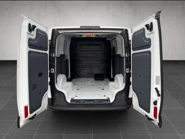 Kia PV5 Cargo 51.5 kWh Plus