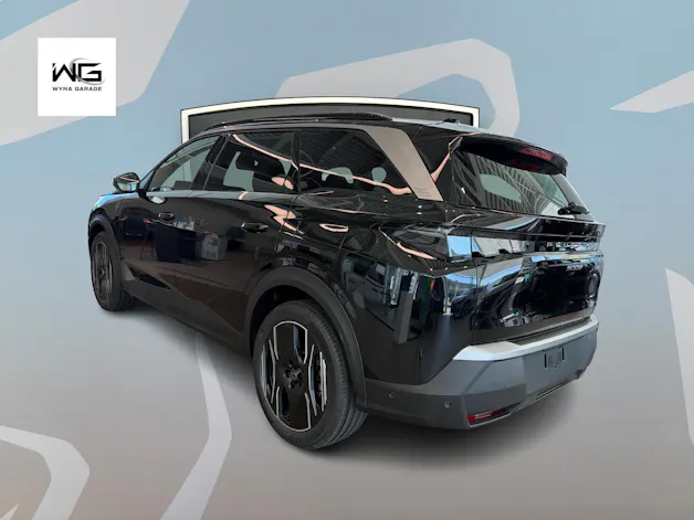 PEUGEOT 5008 1.6 PHEV 225 GT Exclusive