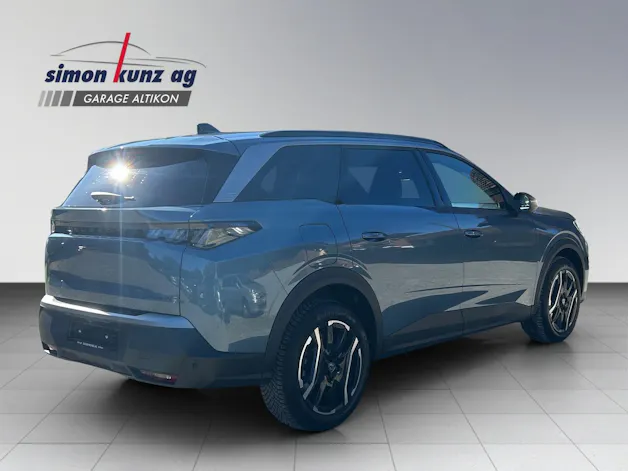 PEUGEOT 5008 1.6 PHEV Allure