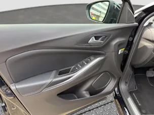 OPEL Grandland X 1.6 T Ultimate