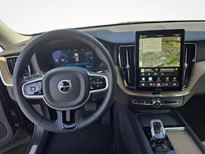 Fahrzeugbild VOLVO XC60 2.0 T6 TE Plus Dark eAWD