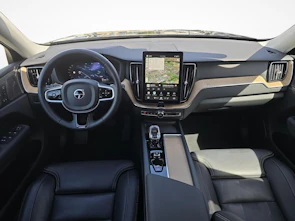 Fahrzeugbild VOLVO XC60 2.0 T6 TE Plus Dark eAWD