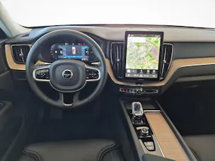 VOLVO XC60 2.0 T6 TE Plus Dark eAWD