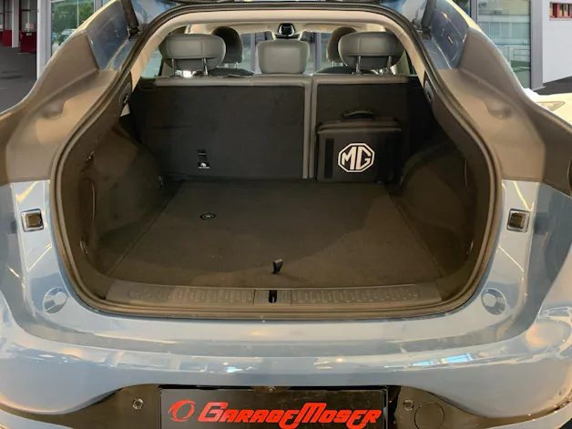 MG IM6 100 kWh Performance 21 4WD