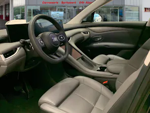MG IM6 100 kWh Performance 4WD