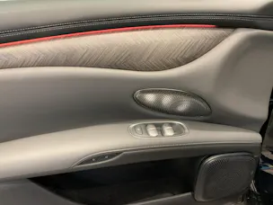 MG IM6 100 kWh Performance 4WD