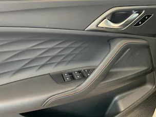 MG HS 1.5 PHEV Luxury