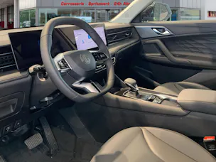 MG HS 1.5 PHEV Luxury