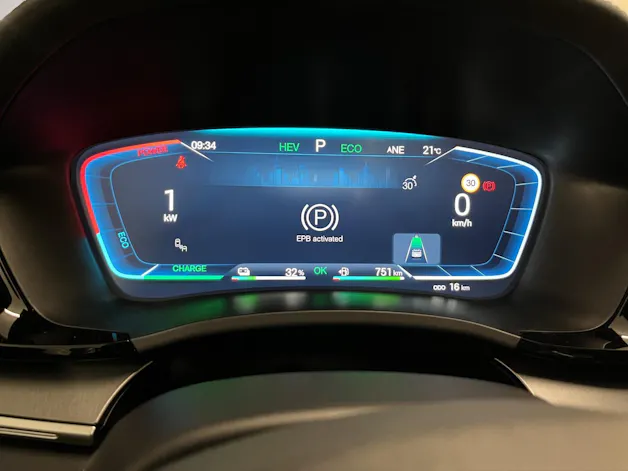 BYD Seal U DM-i Design AWD