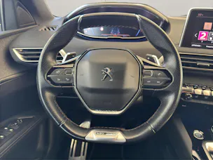 PEUGEOT 3008 1.6 PureTech GT Line