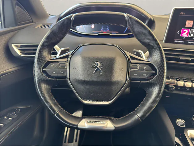 PEUGEOT 3008 1.6 PureTech GT Line