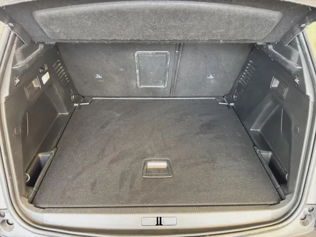 PEUGEOT 3008 1.6 PureTech GT Line