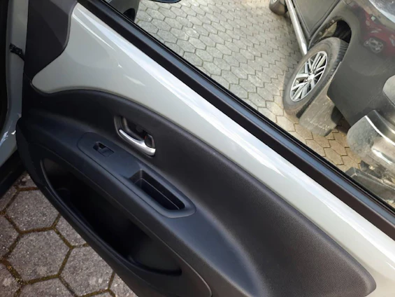 Fahrzeugbild 8