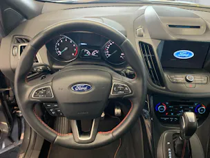 FORD Kuga 1.5 EcoB 176 ST-Line
