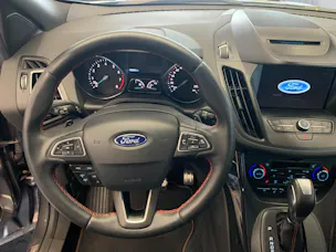 FORD Kuga 1.5 EcoB 176 ST-Line