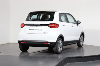 https://vehicle.imgix.net/4437337/f671ca8c-a72d-45d9-a01a-6b74fea05fc4.JPG