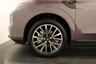 https://vehicle.imgix.net/4437394/3233634b-95dd-4b13-831e-07bb6eb9248e.JPG