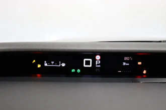 https://vehicle.imgix.net/4437407/0ec5e664-79fb-43e3-b731-5964bacdaa3e.JPG