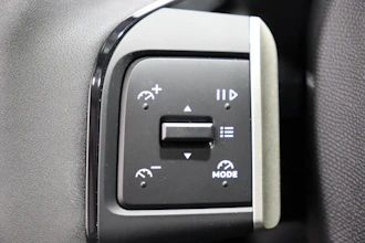 https://vehicle.imgix.net/4437407/ee1d540c-aacb-498e-be4a-d3d50d8211d1.JPG