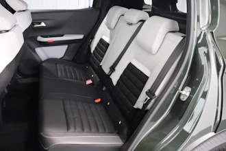 https://vehicle.imgix.net/4437413/68f80b88-4dd8-46eb-9de7-f2ecbfe544e4.JPG