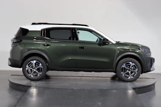 https://vehicle.imgix.net/4437413/8e0d3629-9613-43ed-9198-24de15efc2a8.JPG