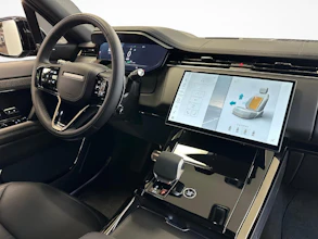 https://vehicle.imgix.net/4437414/40dafab0-ea2d-4ee1-90de-16a18d2661bd.jpg
