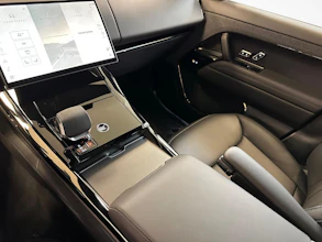 https://vehicle.imgix.net/4437414/6b9ae798-9783-42a3-96dc-c5623dbb133a.jpg