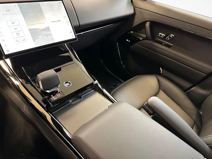 Fahrzeugbild LAND ROVER RANGE ROVER SPORT
