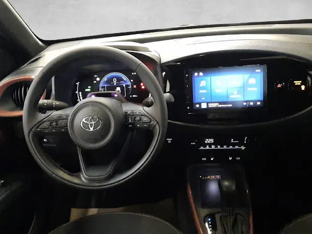 Toyota Aygo X 1.5 VVT-i HSD Trend